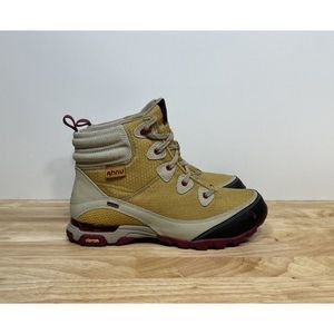 Ahnu Sugarpine Boots
